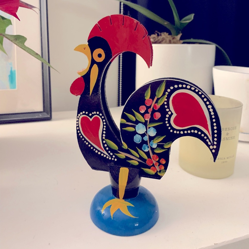 Wood Vintage Portuguese decor rooster napkin holder